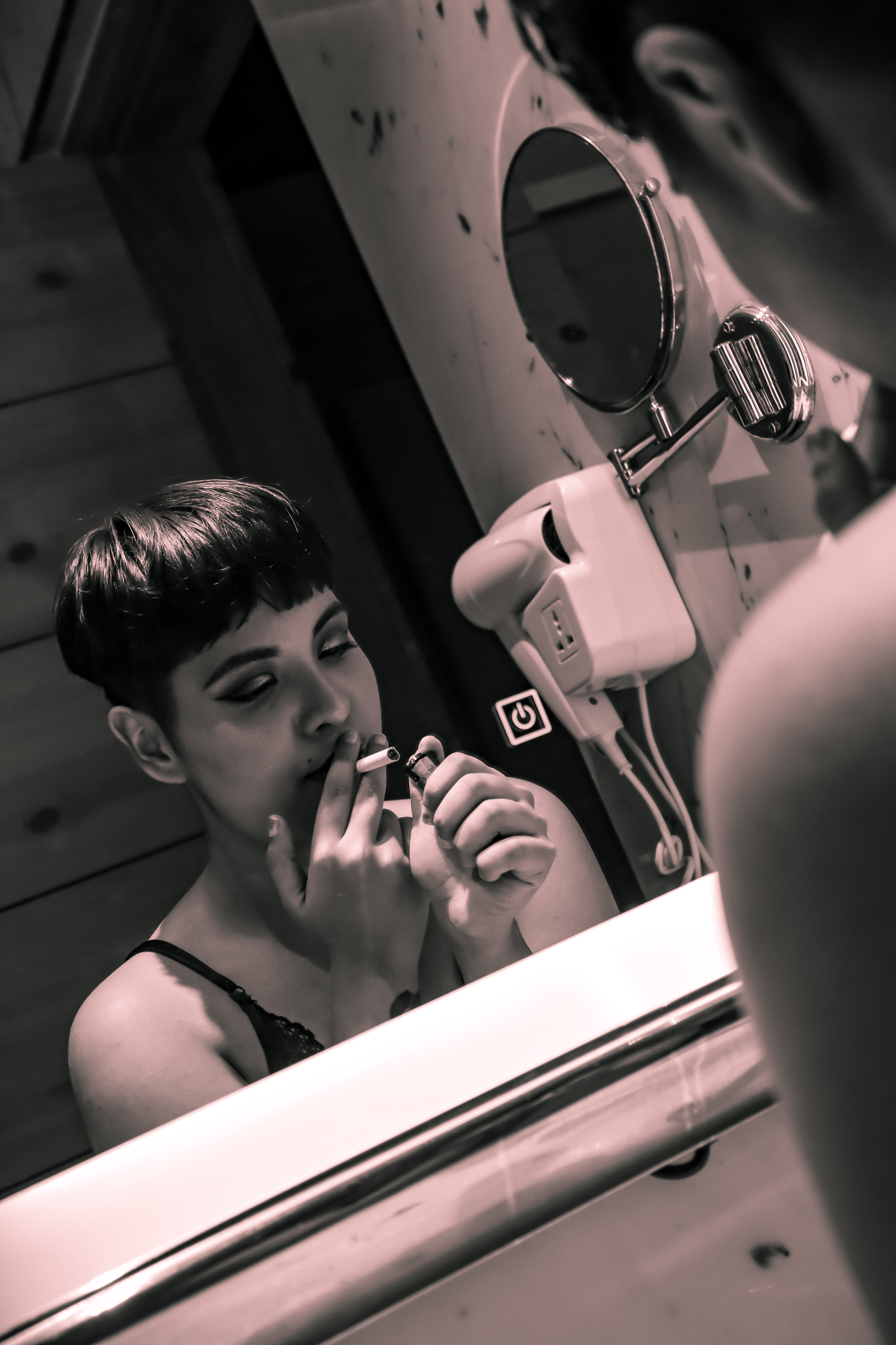 Mirror reflection editorial